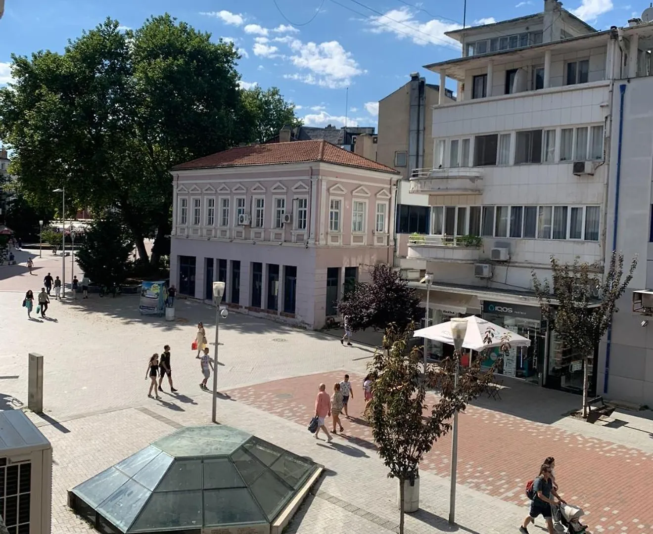 Apparent On The Main Street Apartment Varna